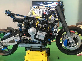 BMW M 1000 RR  (1920 TEILE)